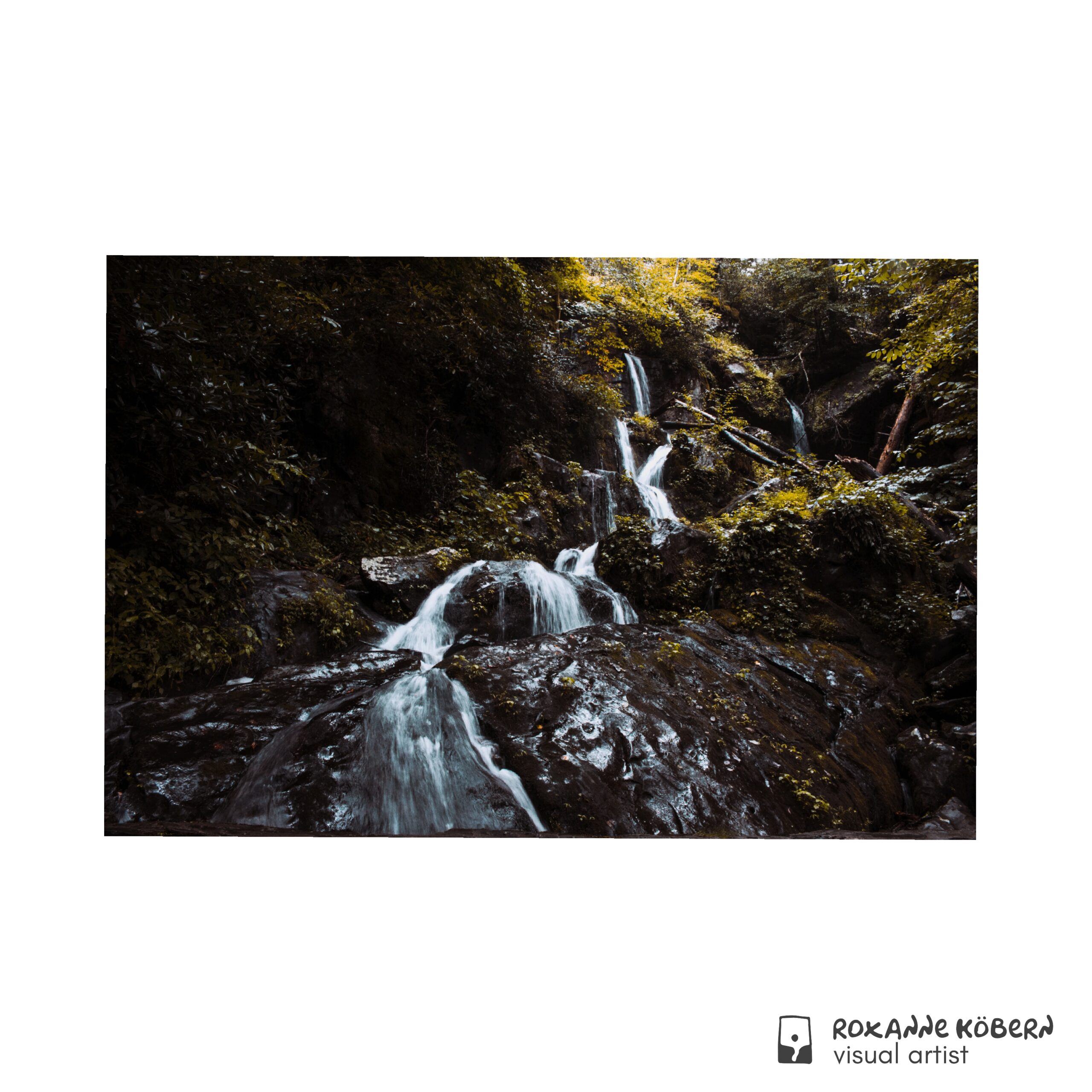 Chasing Waterfalls photographed by Roxanne Köbern